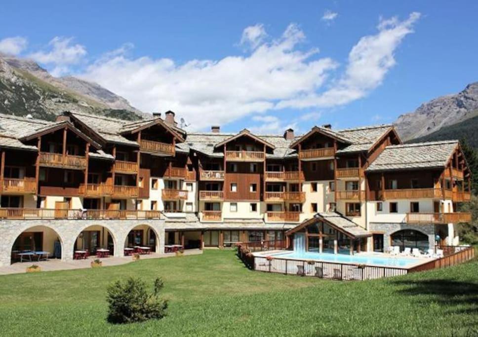 Residences De Luxe Les Alpages Val Cenis - 4 Pers Lanslebourg-Mont-Cenis Dış mekan fotoğraf